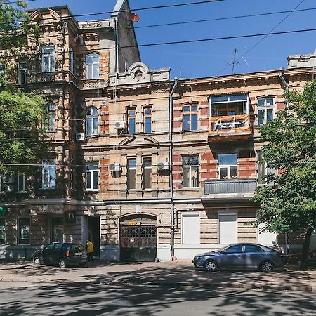 Elementary Hostel Одеса Екстериор снимка