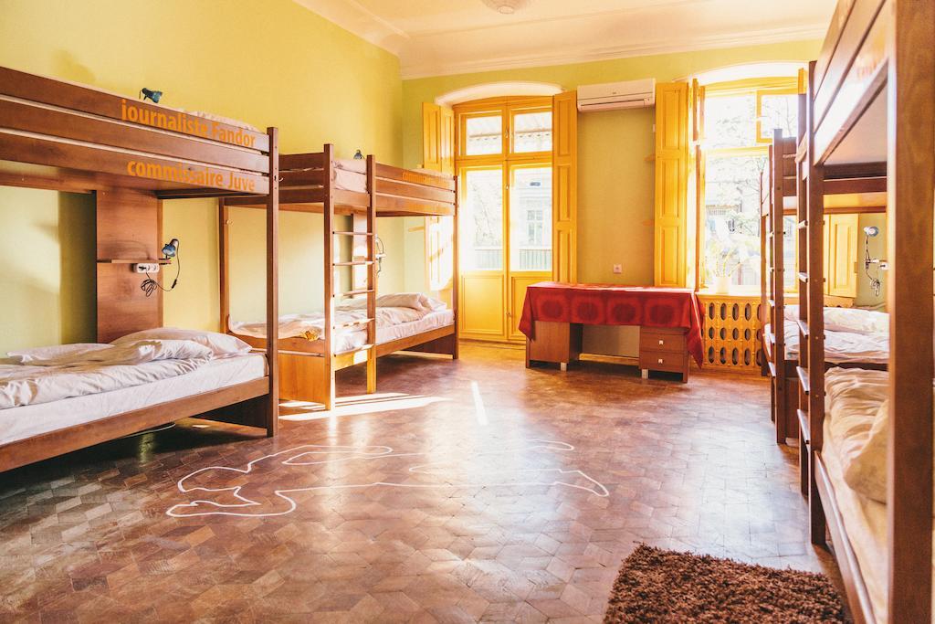 Elementary Hostel Одеса Стая снимка