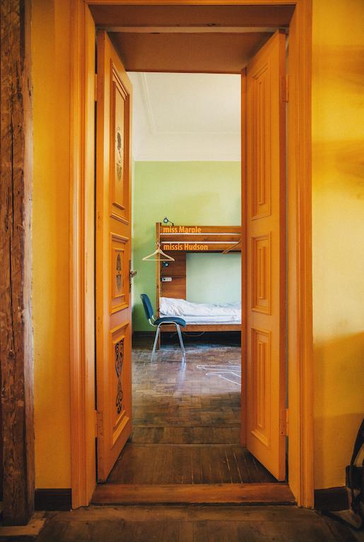 Elementary Hostel Одеса Стая снимка